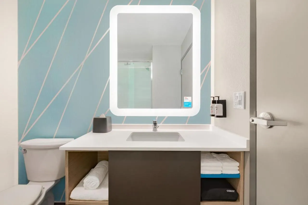 Avid Hotels - Orlando International Airport By Ihg