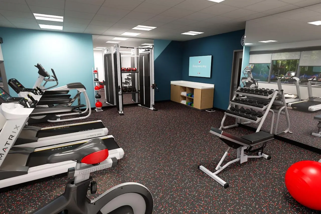 **  Avid Hotels - Orlando International Airport By Ihg USA