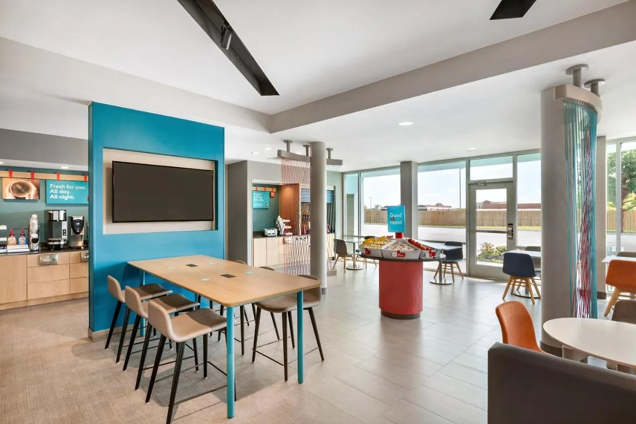 Avid Hotels - Orlando International Airport By Ihg USA