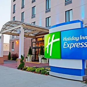 Express Brooklyn, An Ihg USA
